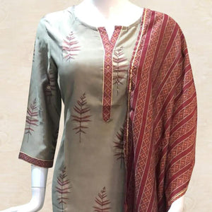 Elegant Grey Colored Casual Printed Stitched Cotton Palazzo Suit