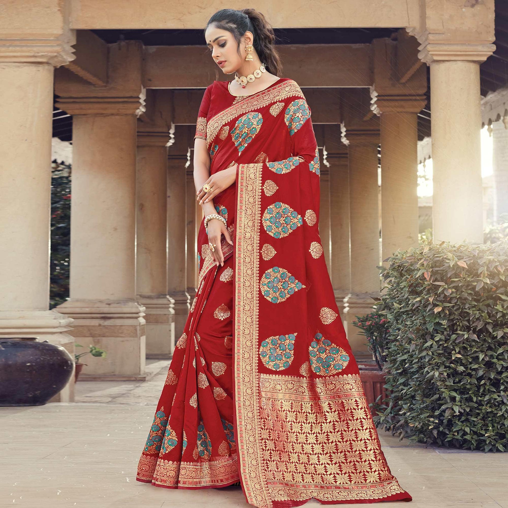 Elegant Maroon Colored Festive Wear Woven Silk Saree