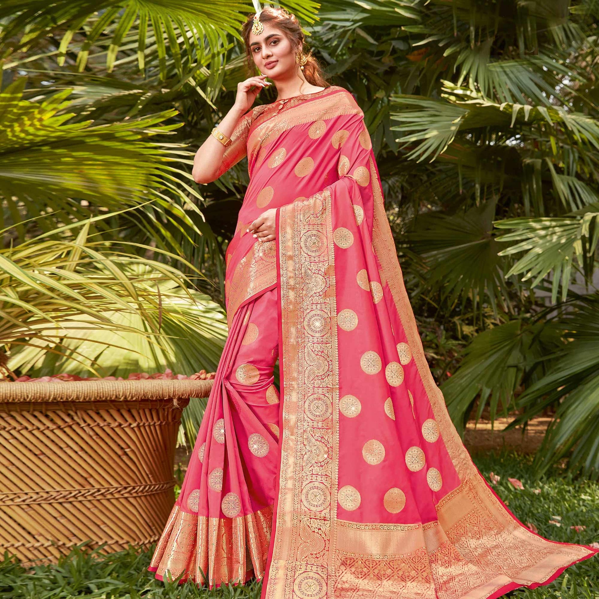 Elegant Pink Colored Festive Wear Woven Silk Saree
