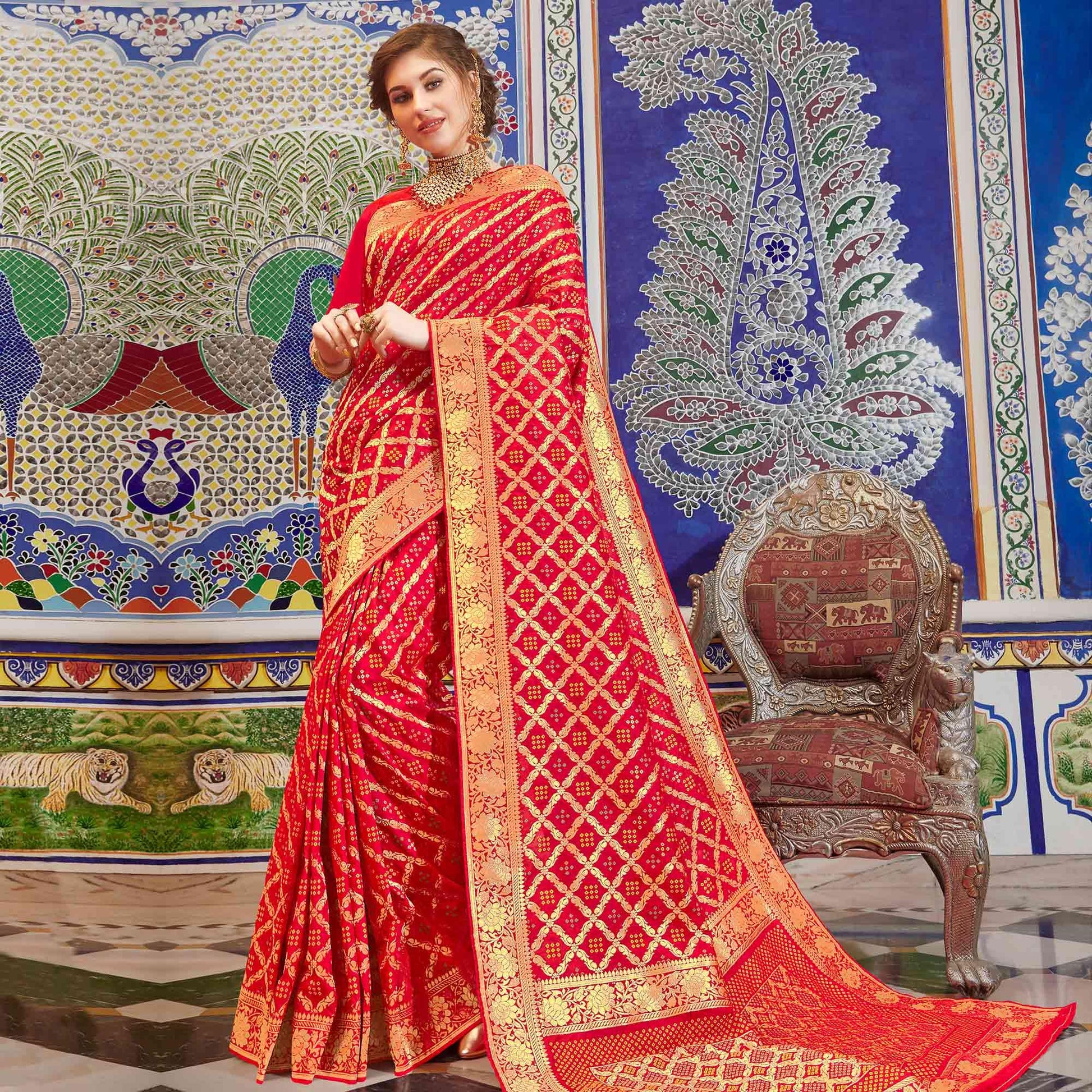 Elegant Red Colored Festive Wear Woven Handloom Silk Saree