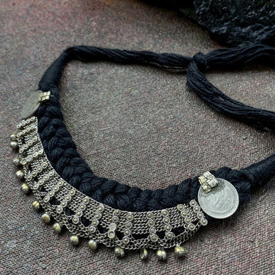 Eliza (Neckpiece)