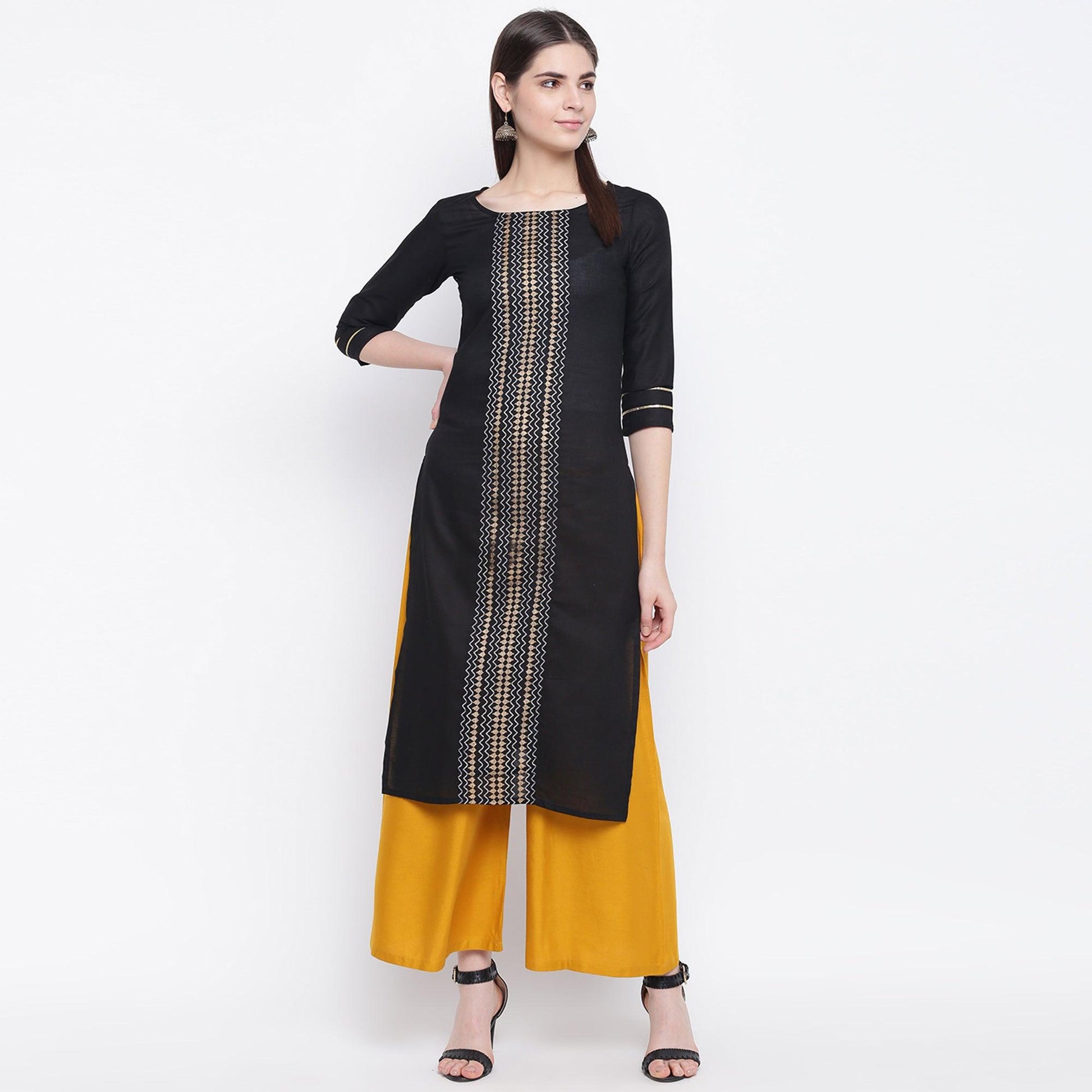 Engrossing Black Colored Casual Wear Printed Cotton Kurti
