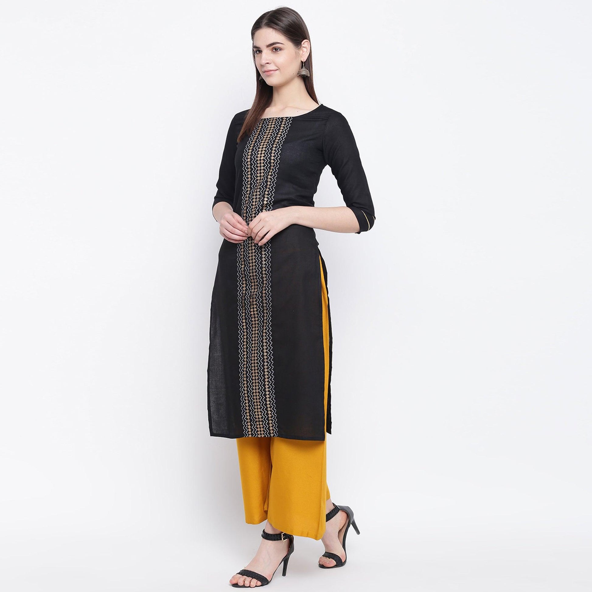 Engrossing Black Colored Casual Wear Printed Cotton Kurti