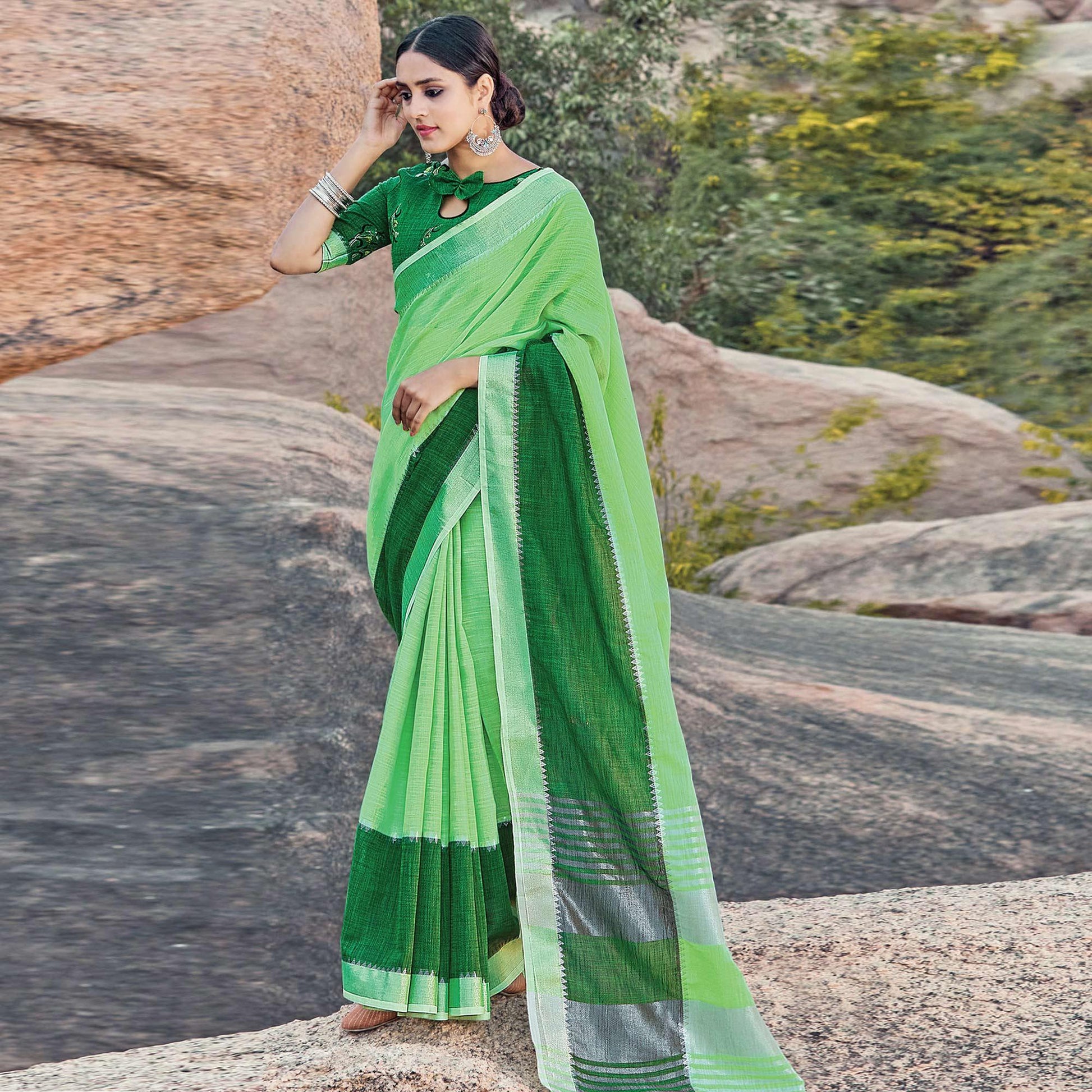 Engrossing Green Colored Festive Wear Woven Linen Saree