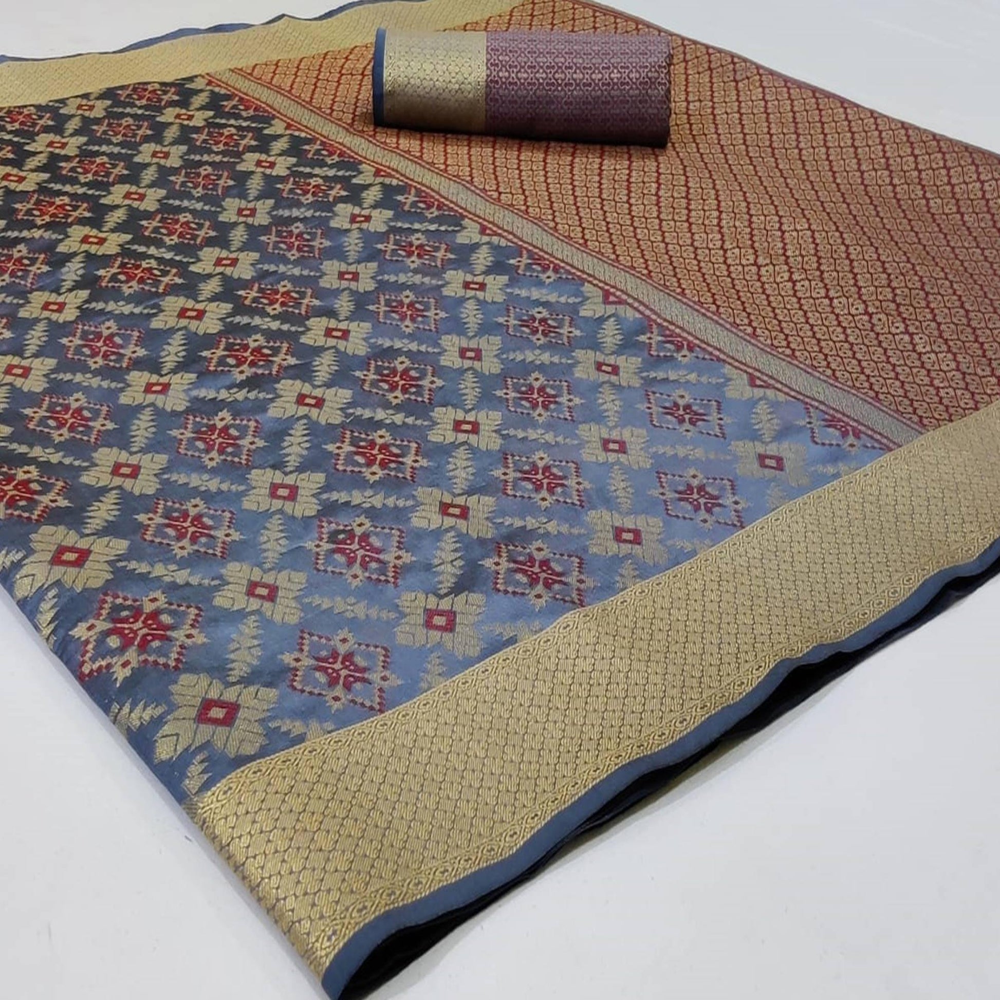Engrossing Grey Colored Festive Wear Woven Silk Saree
