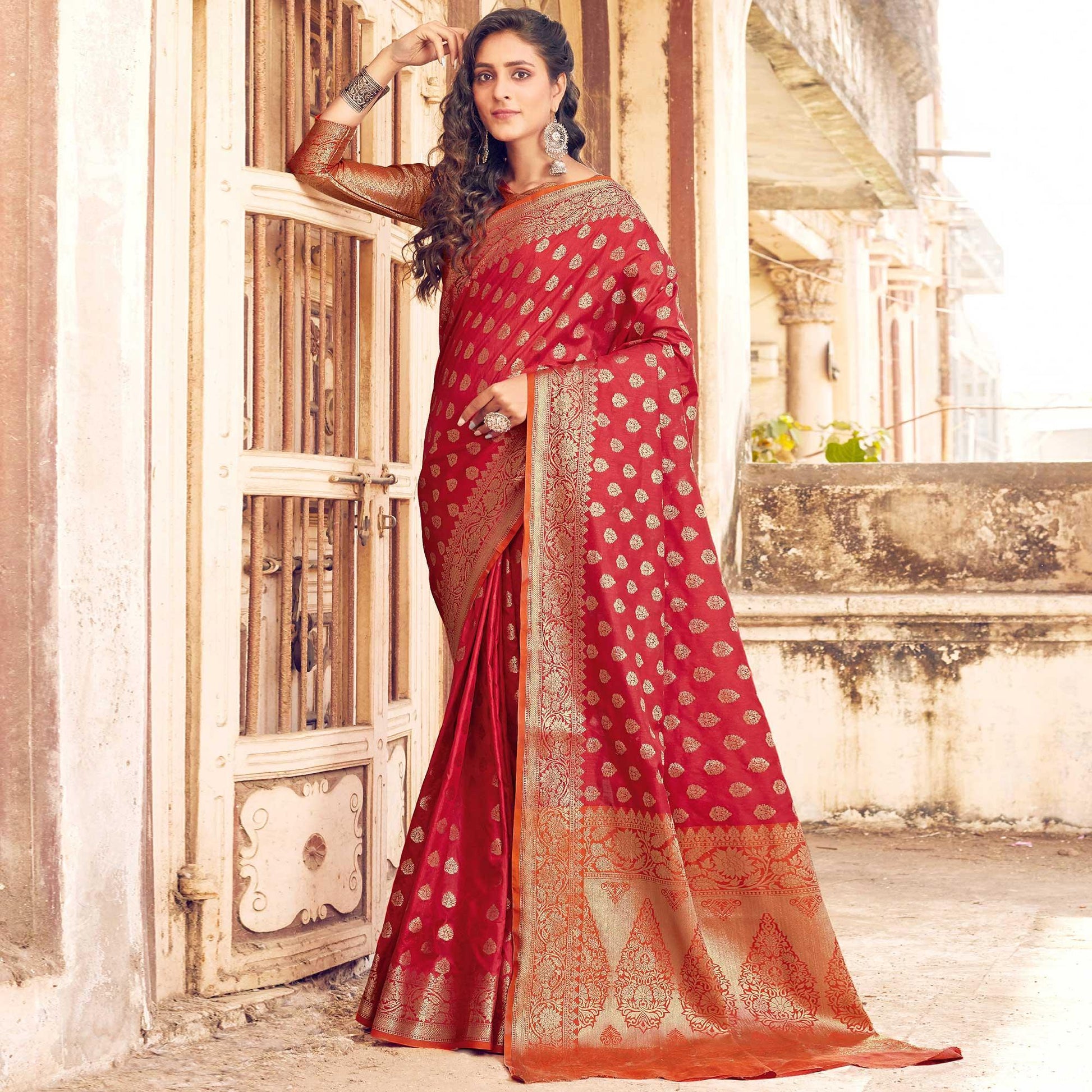 Engrossing Peach Coloured Designer Partywear Weaving Silk Saree