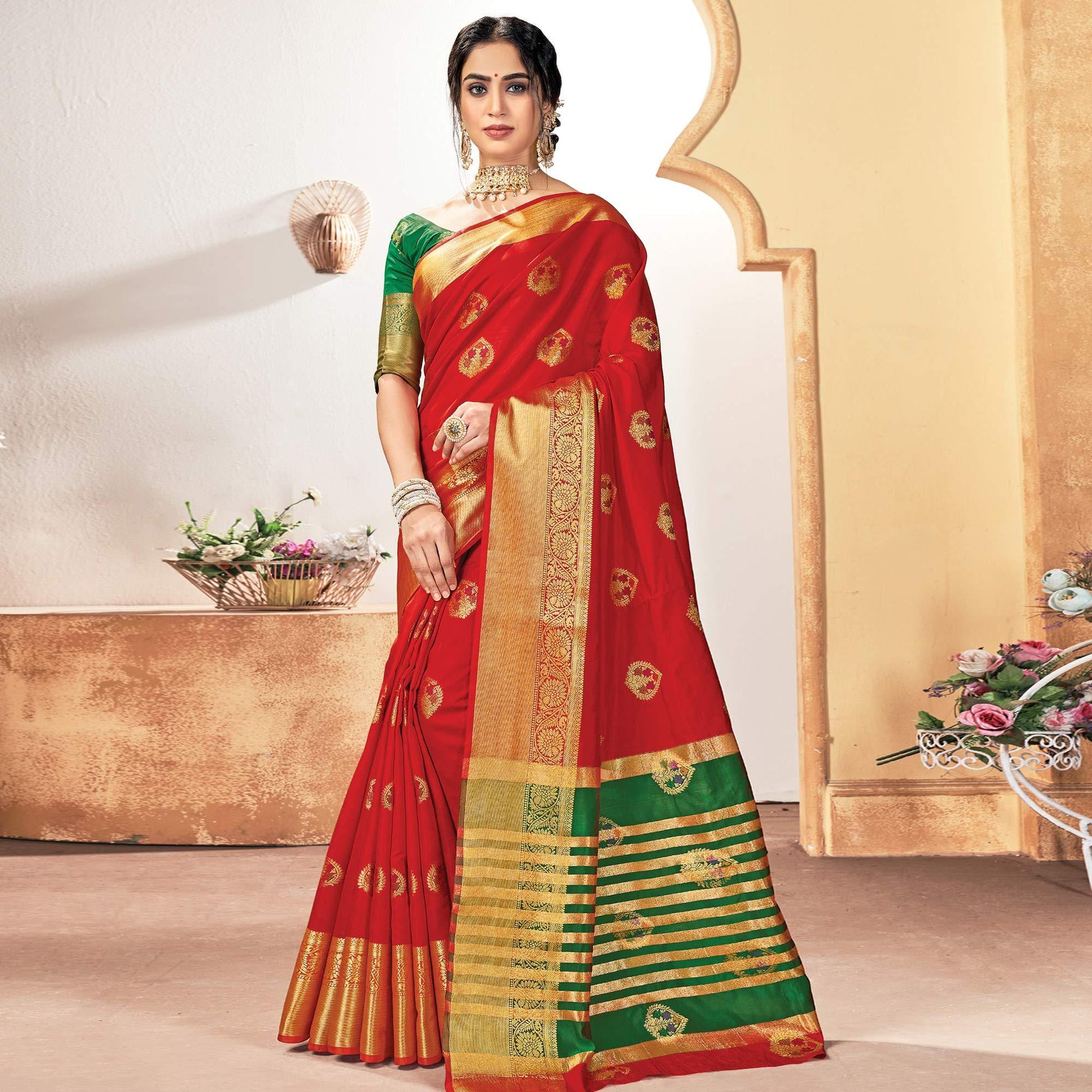Engrossing Red Colored Festive Wear Woven Silk Saree
