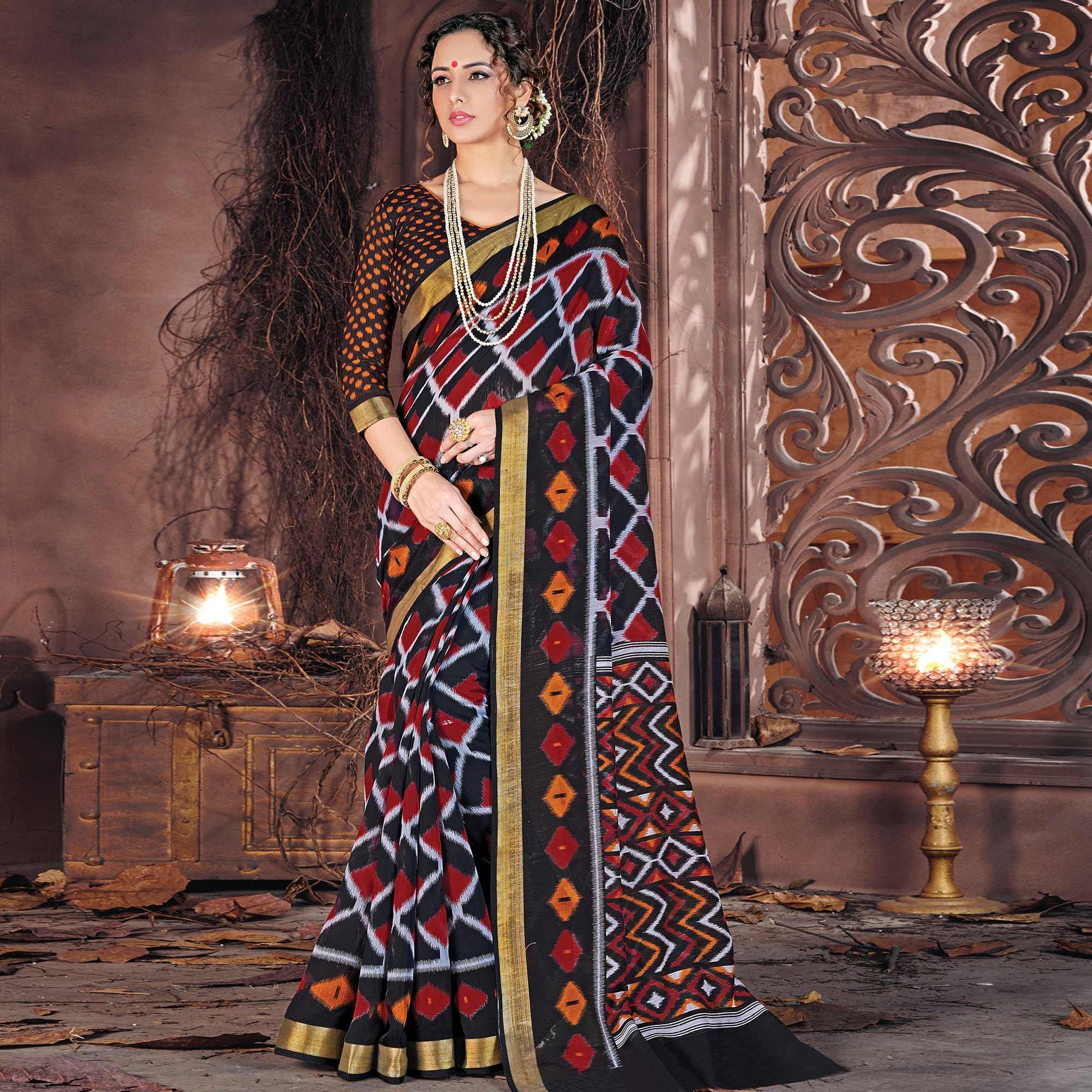 Ethnic Black Colored Casual Wear Printed Cotton Saree
