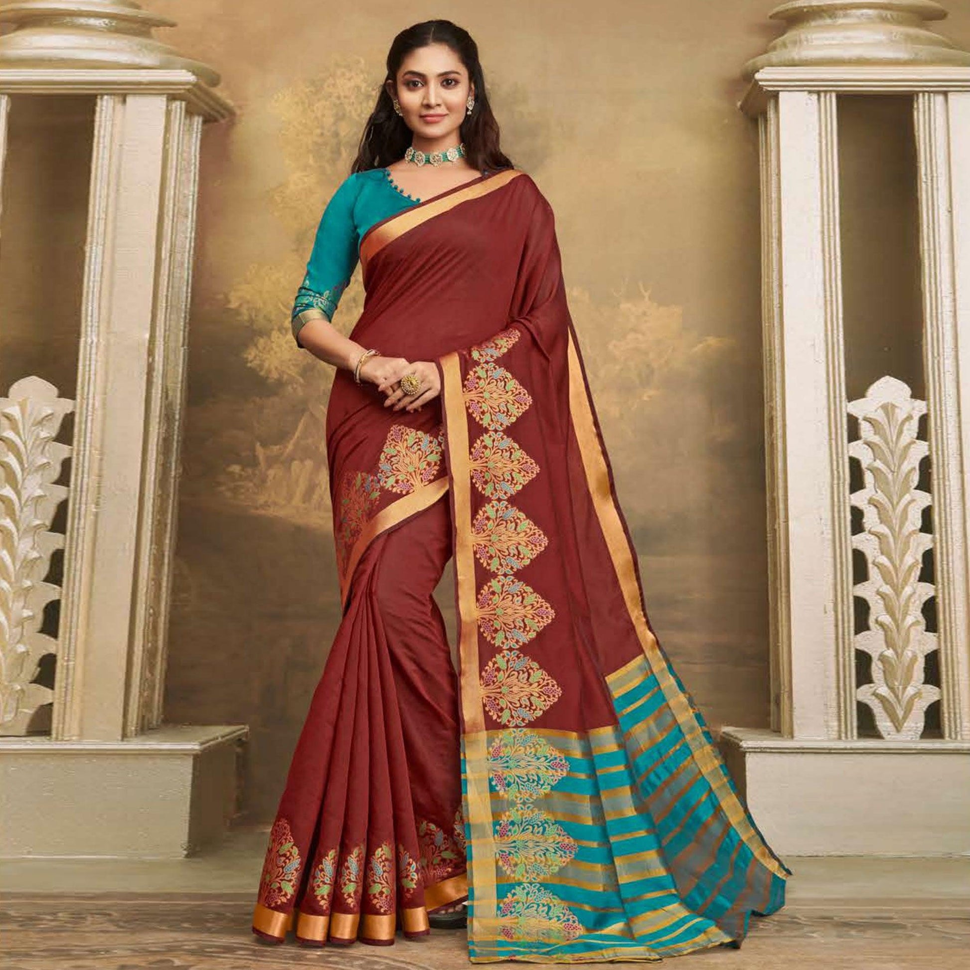 Ethnic Maroon Colored Festive Wear Woven Cotton Handloom Saree