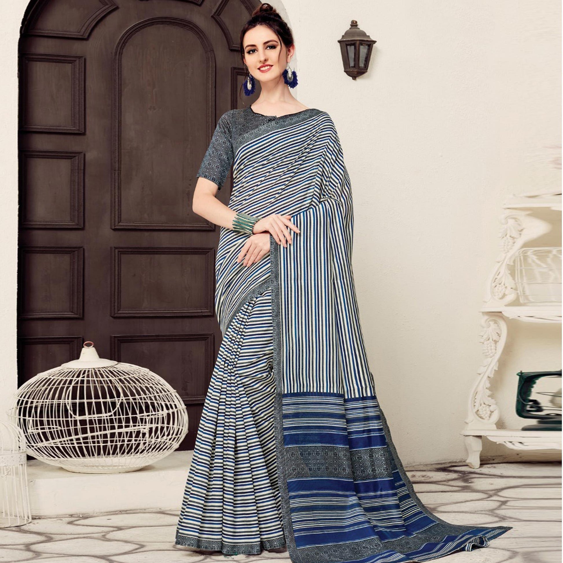 Ethnic White-Navy Blue Colored Casual Printed Bhagalpuri Silk Saree