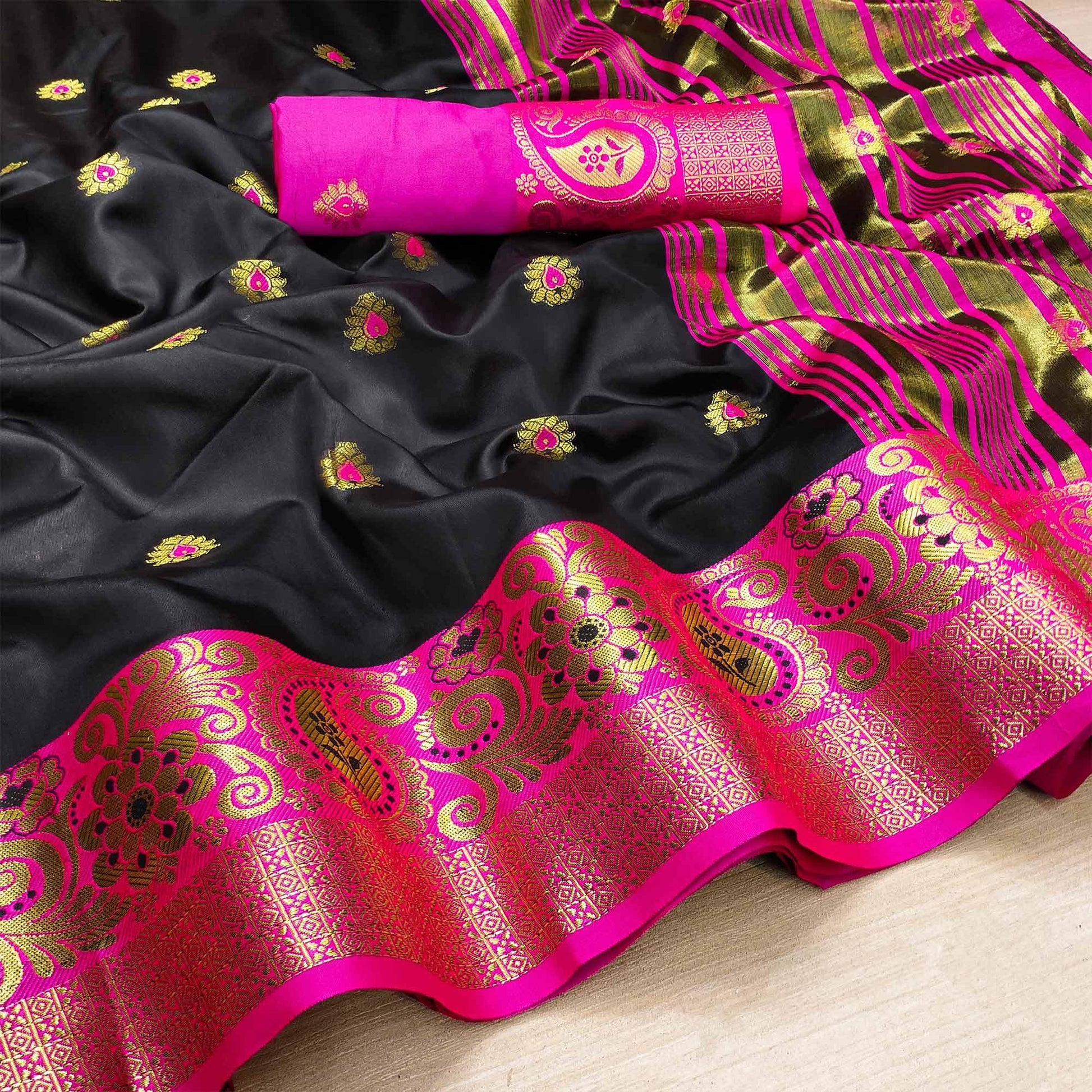 Excellent Black Colored Festive Wear Woven Kanjivaram Silk Saree