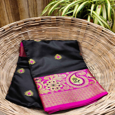 Excellent Black Colored Festive Wear Woven Kanjivaram Silk Saree