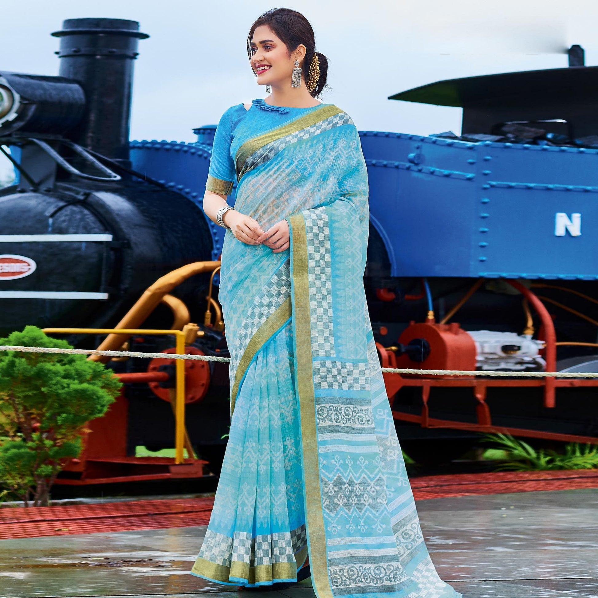 Excellent Blue Colored Casual Wear Printed Cotton Saree
