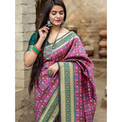 Excellent Rani Pink Colored Festive Wear Woven Banarasi Silk Saree