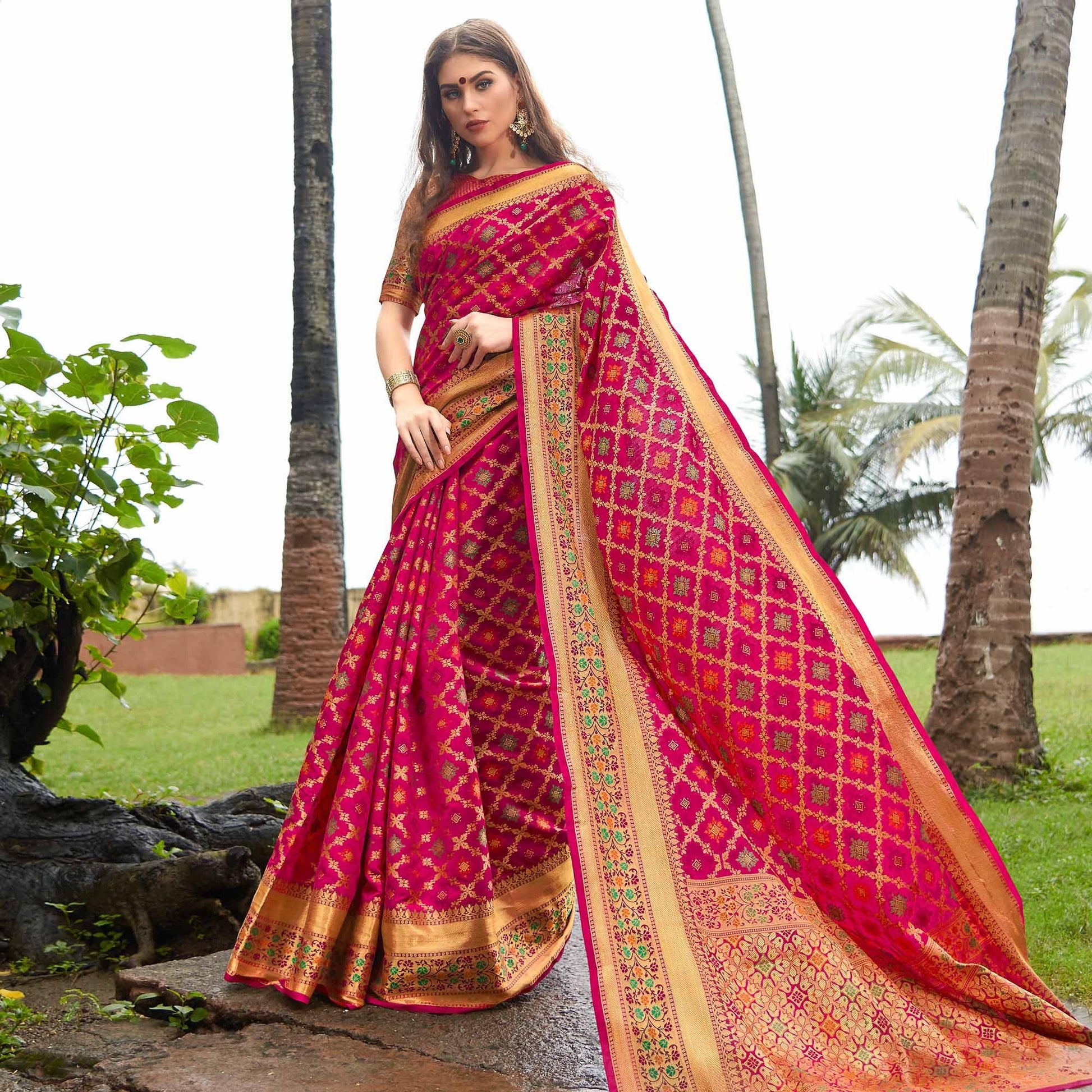 Exotic Pink Colored Festive Wear Woven Silk Saree