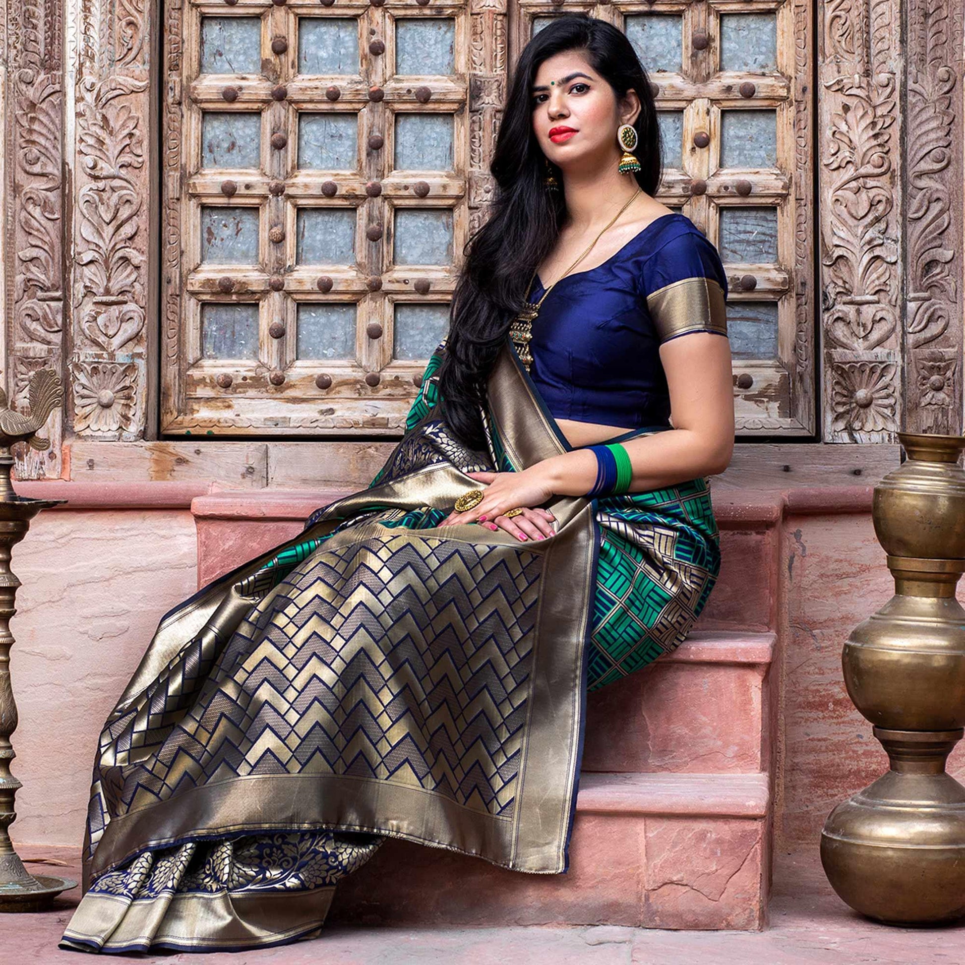 Eye-catching Navy Blue Colored Festive Wear Woven Banarasi Silk Saree
