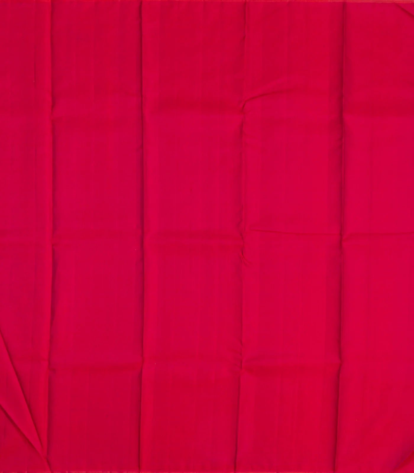 Magenta Handloom Kanchipuram Silk Saree With Deer Buttas