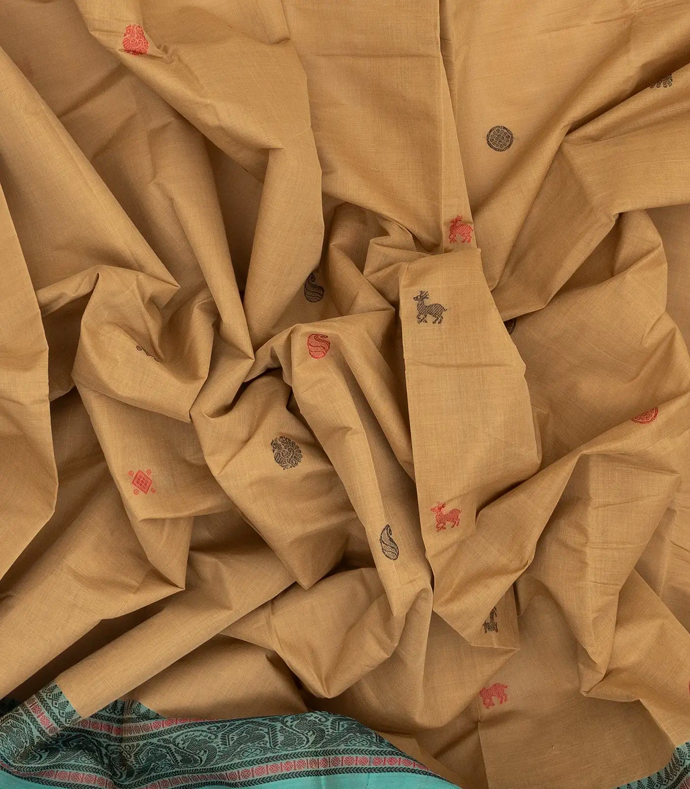 Beige Handloom Kanchi Cotton Saree With Annam & Deer Buttas