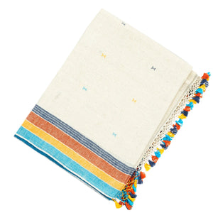 Off White Handloom Bhujodi Cotton Saree With Cross Buttas