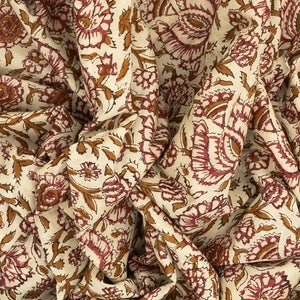 Beige Jaipur Cotton Saree Printed With Pink Floral Motifs