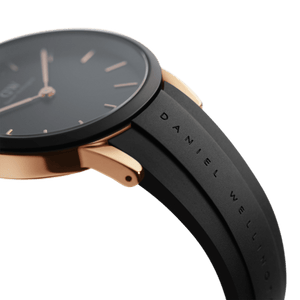 Iconic Link Motion Black & Rose Gold