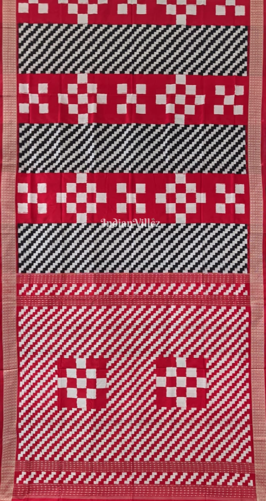 Black Red Odisha Ikat Pasapali Sambalpuri Silk Saree