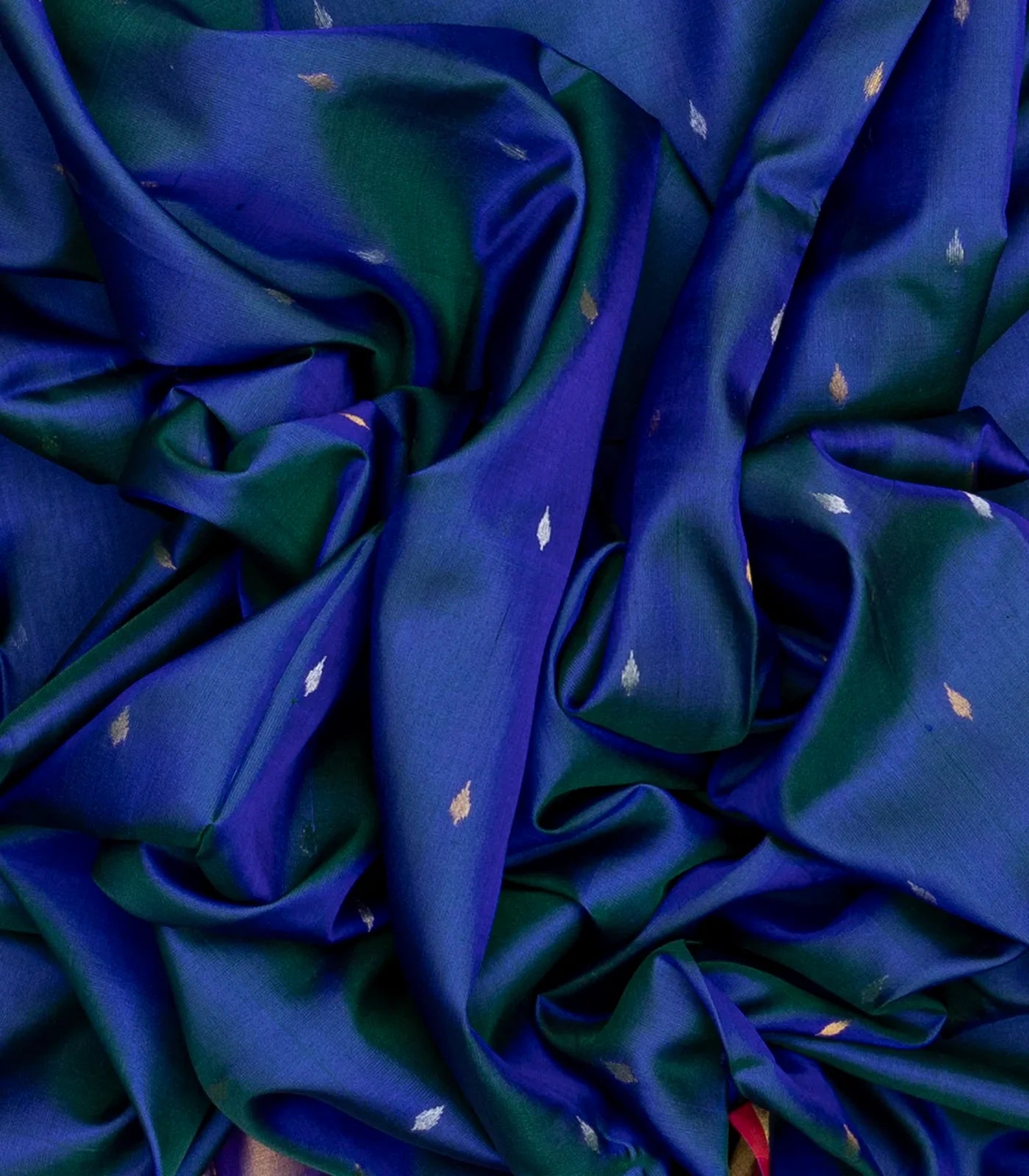 Dark Blue Handloom Uppada Silk Saree With Droplet Buttas