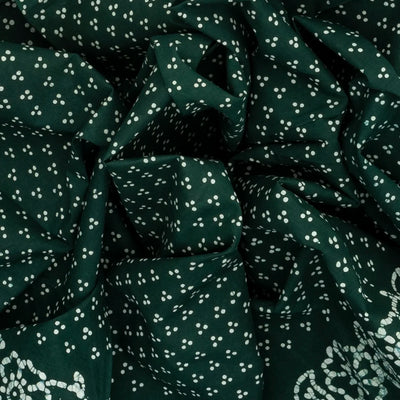 Bottle Green Sungudi Cotton Saree With Tie & Dye Floral Motifs