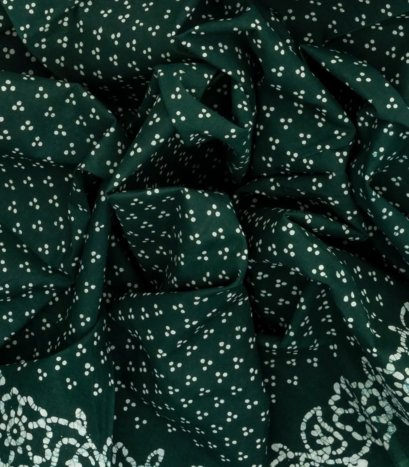 Bottle Green Sungudi Cotton Saree With Tie & Dye Floral Motifs