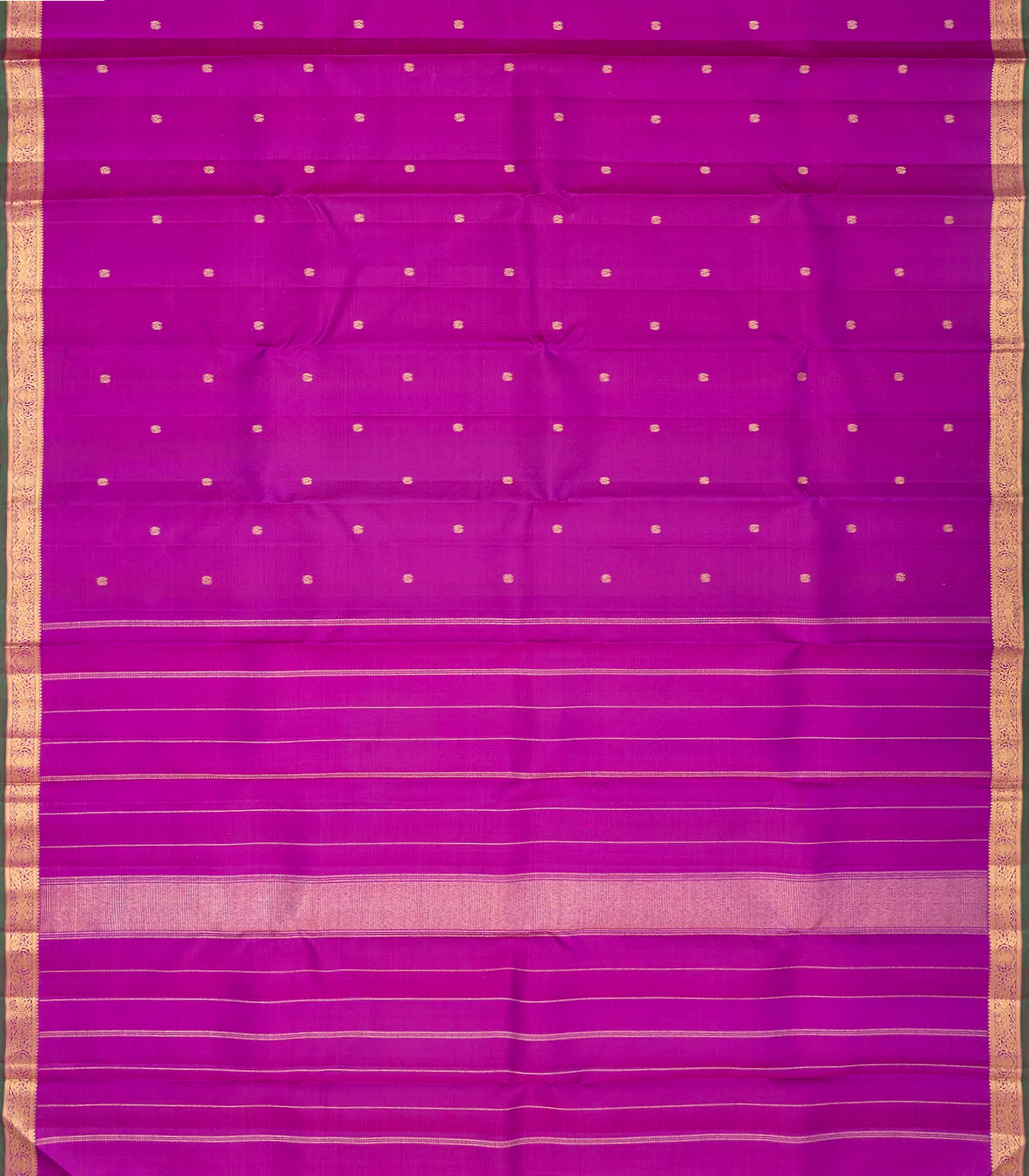 Magenta Handloom Kanchipuram Silk Saree With Annam Buttas