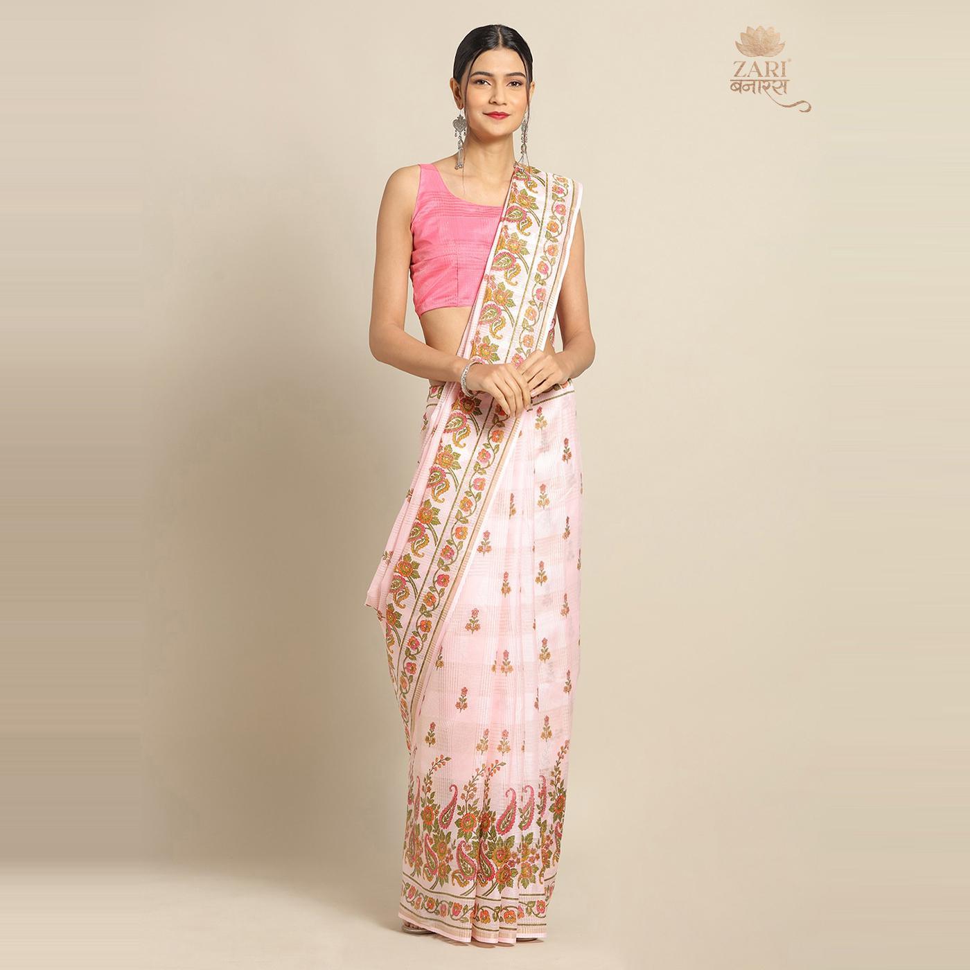 Fantastic Pink Colored Casual Wear Floral Printed Linen Saree