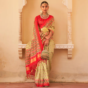 d-green-printed-tussar-silk-saree-with-tassels