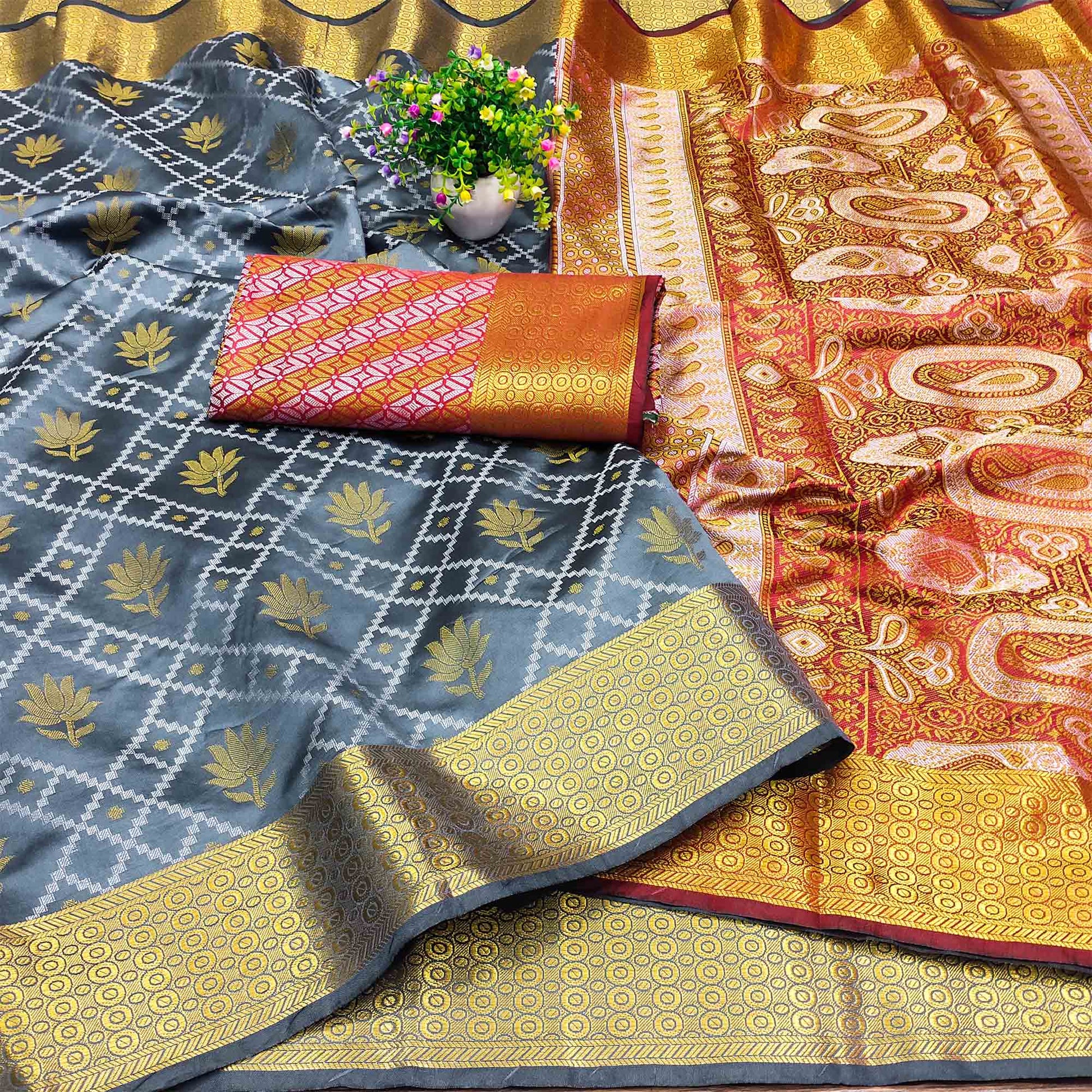 11grey-floral-woven-banarasi-silk-saree