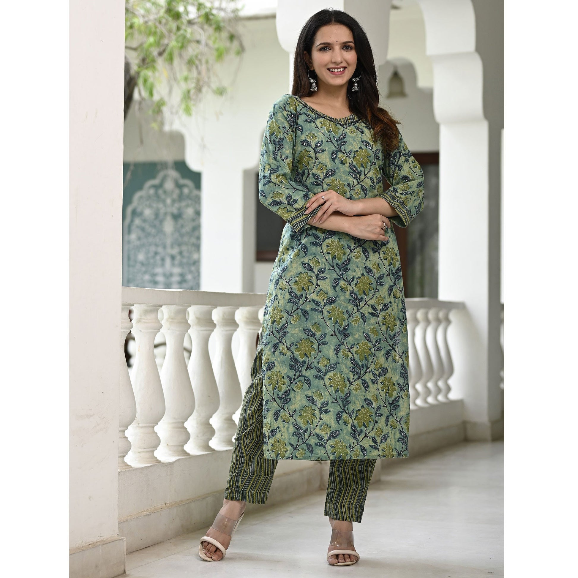 green-floral-printed-pure-cotton-suit-5