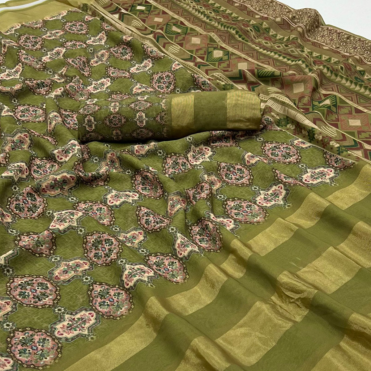 green-digital-floral-printed-viscose-saree-1