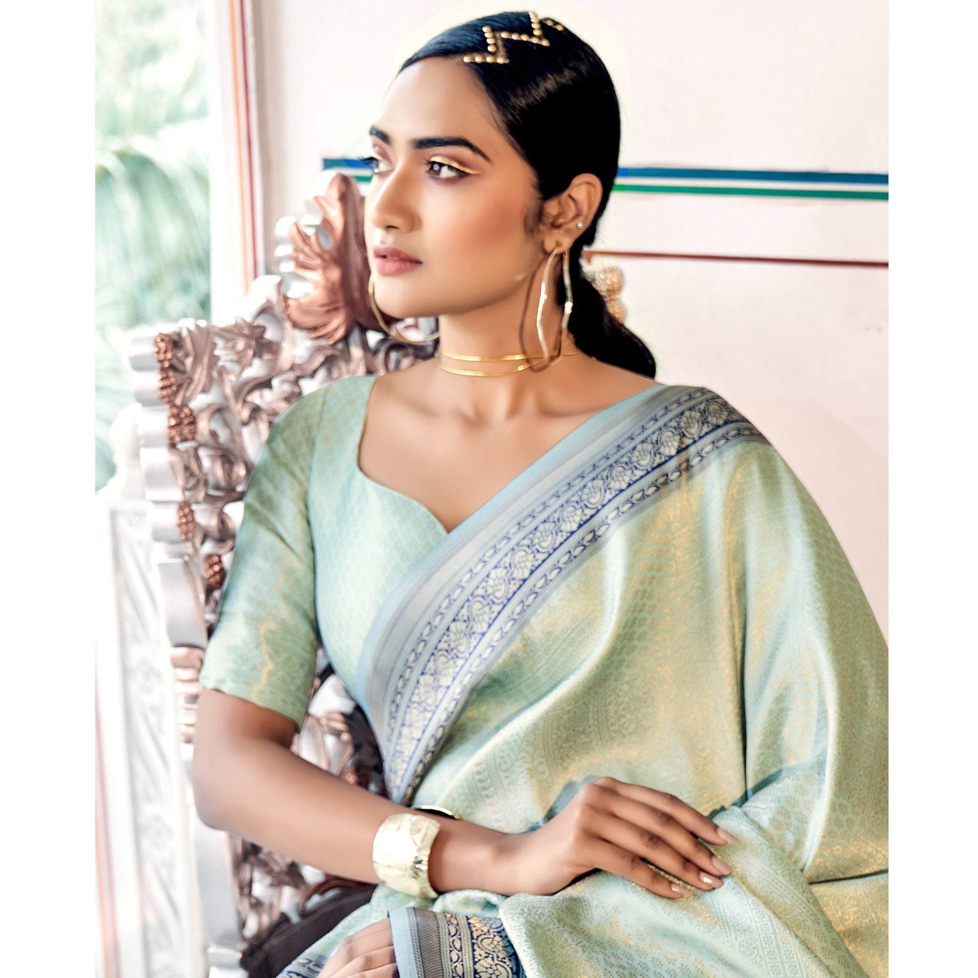 green-woven-kanchipuram-art-silk-saree