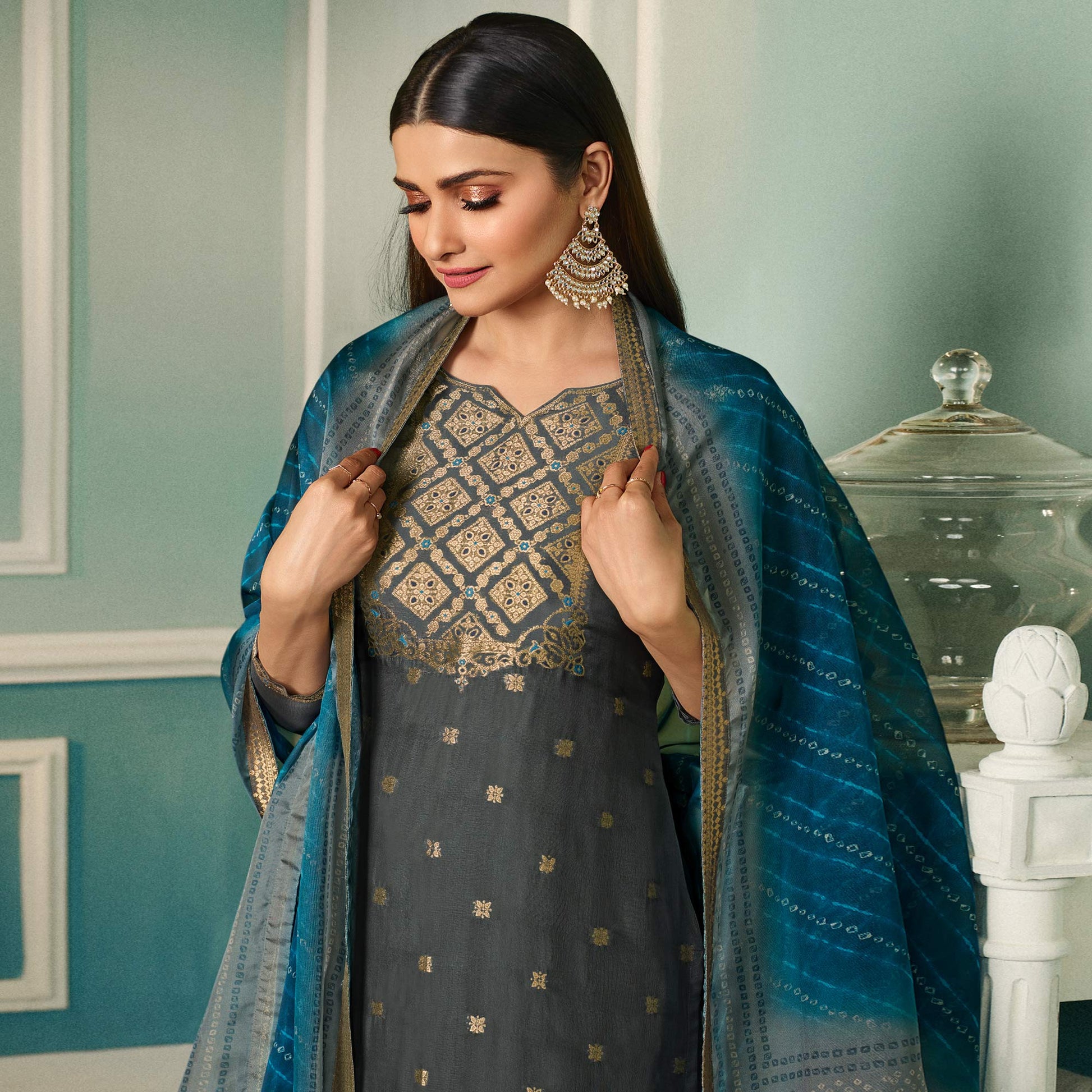 7-grey-floral-woven-organza-salwar-suit