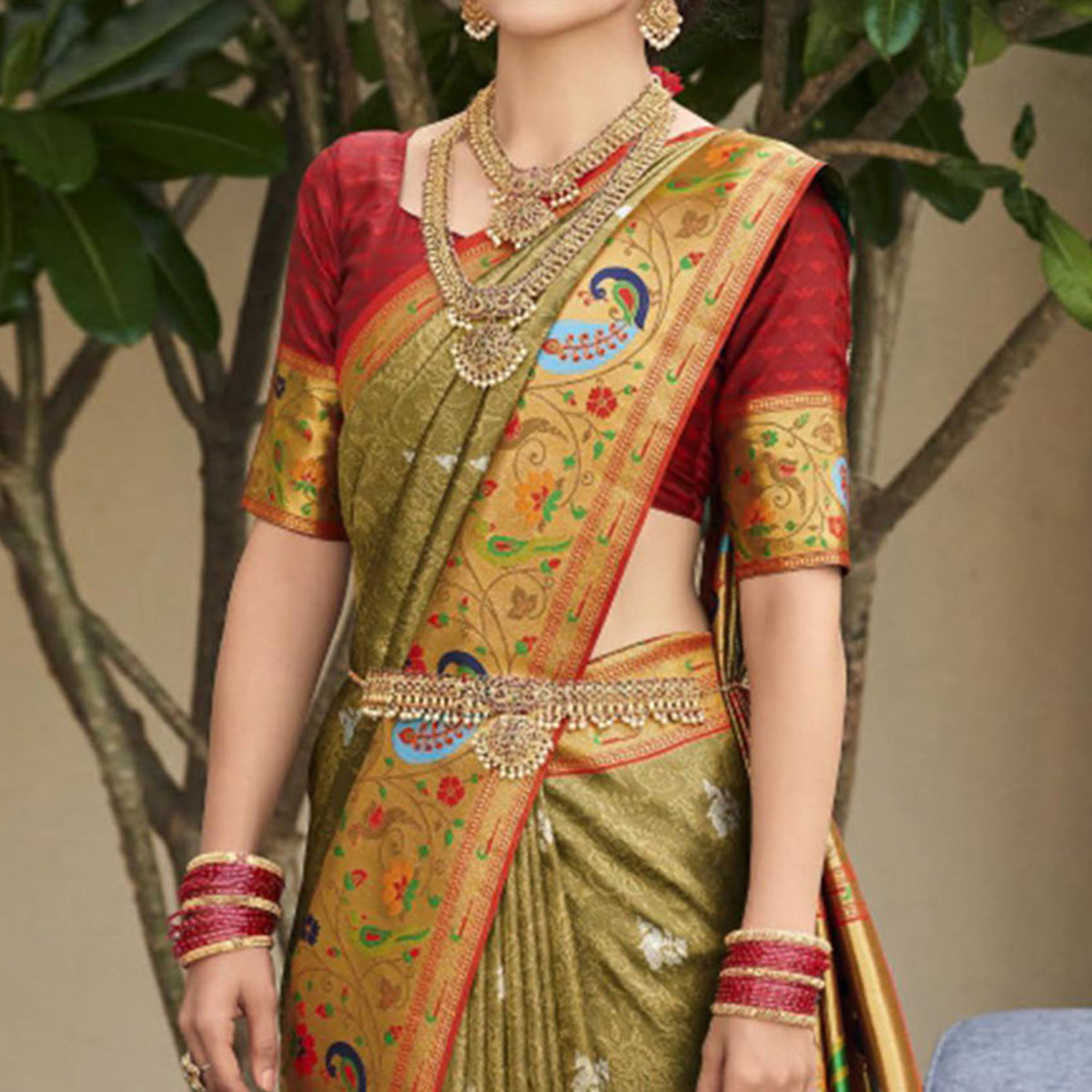 Mehendi Green Woven Kanjivaram Silk Paithani Saree With Tassels