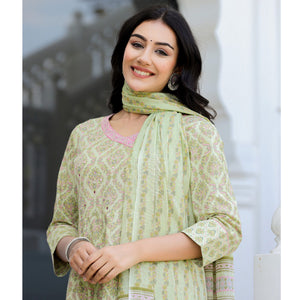 green-floral-printed-pure-cotton-anarkali-suit