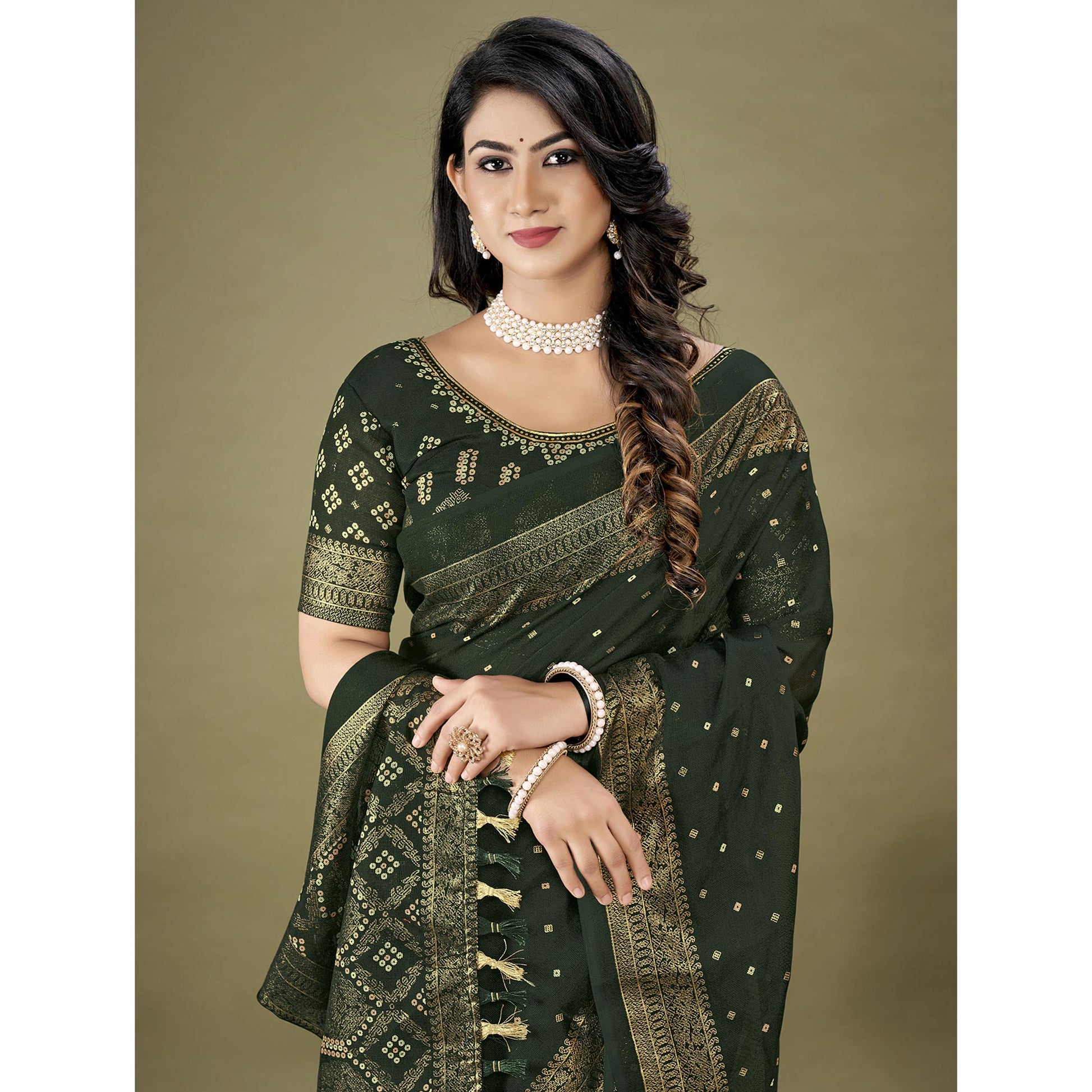 green-bandhani-printed-with-zari-border-jute-saree