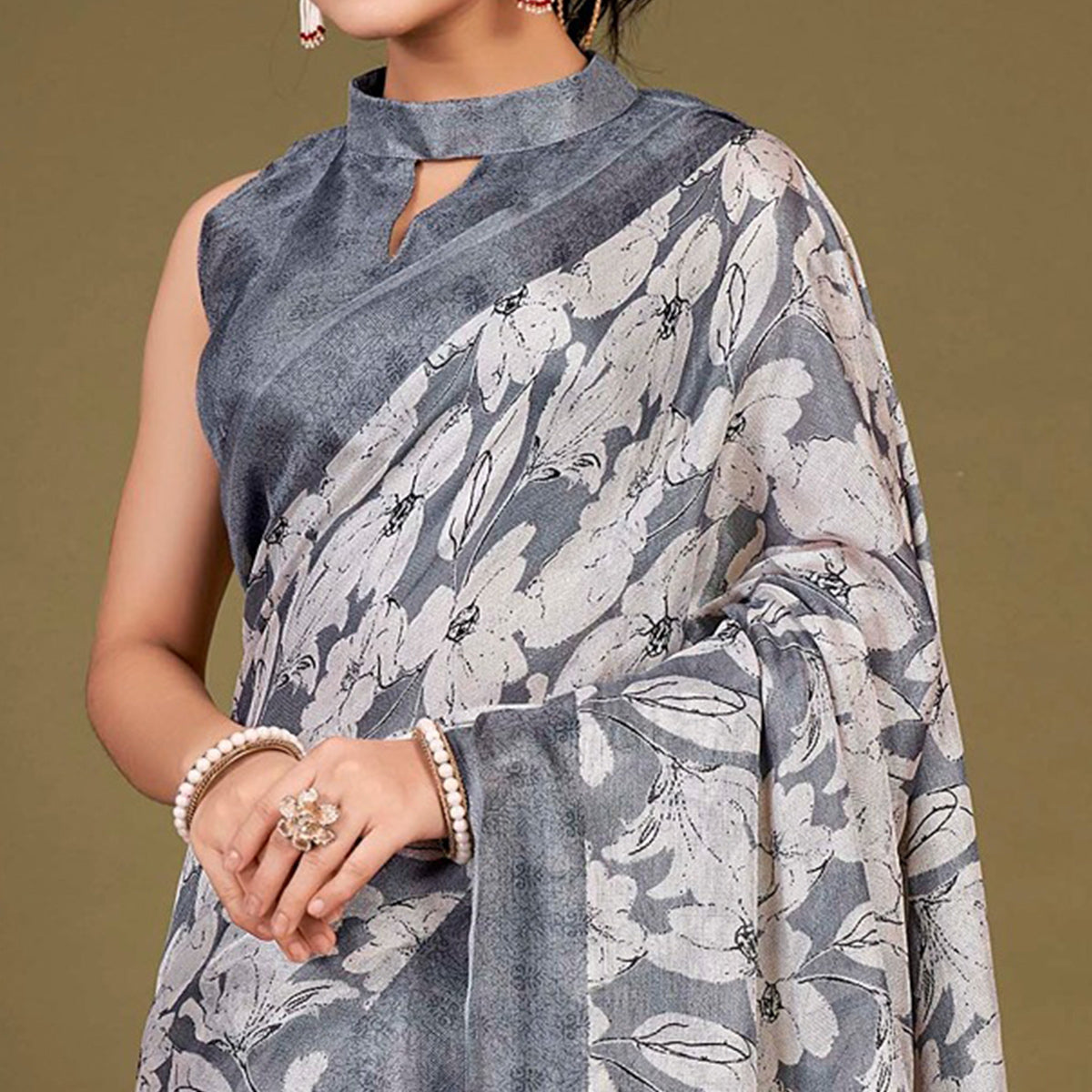 grey-floral-printed-jute-saree-with-tassels