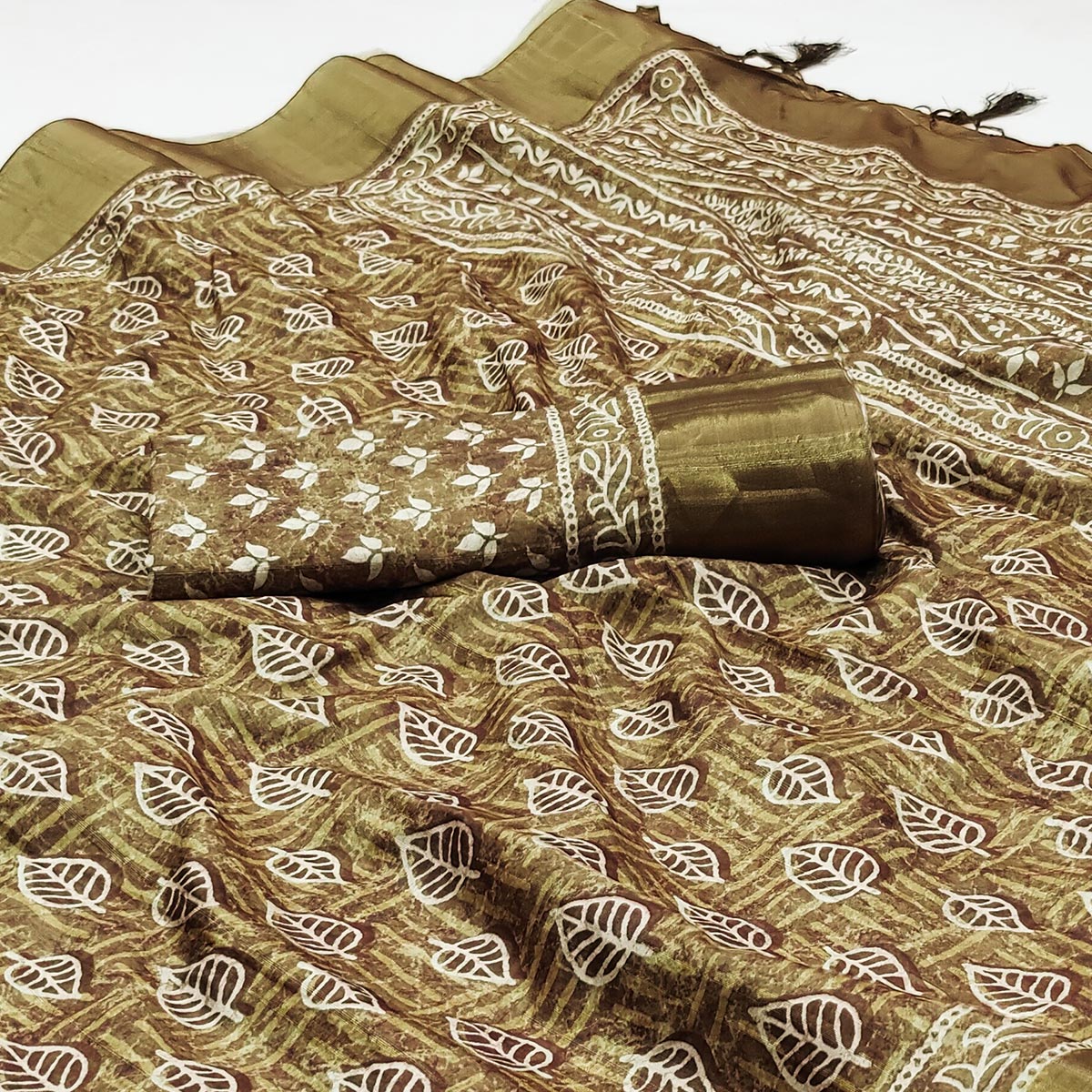 Mehendi Green Floral Printed Matka Tussar Saree With Tassels