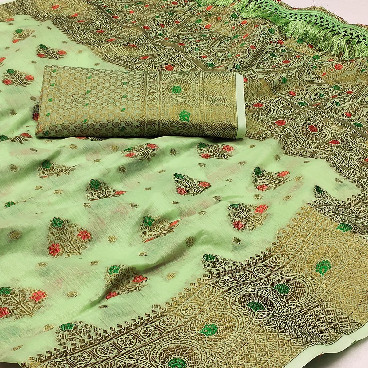 green-woven-poly-cotton-saree-with-tassels-2