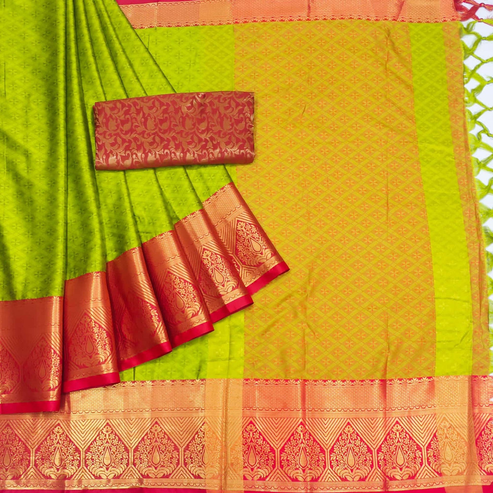 21-green-woven-cotton-silk-saree-with-tassels