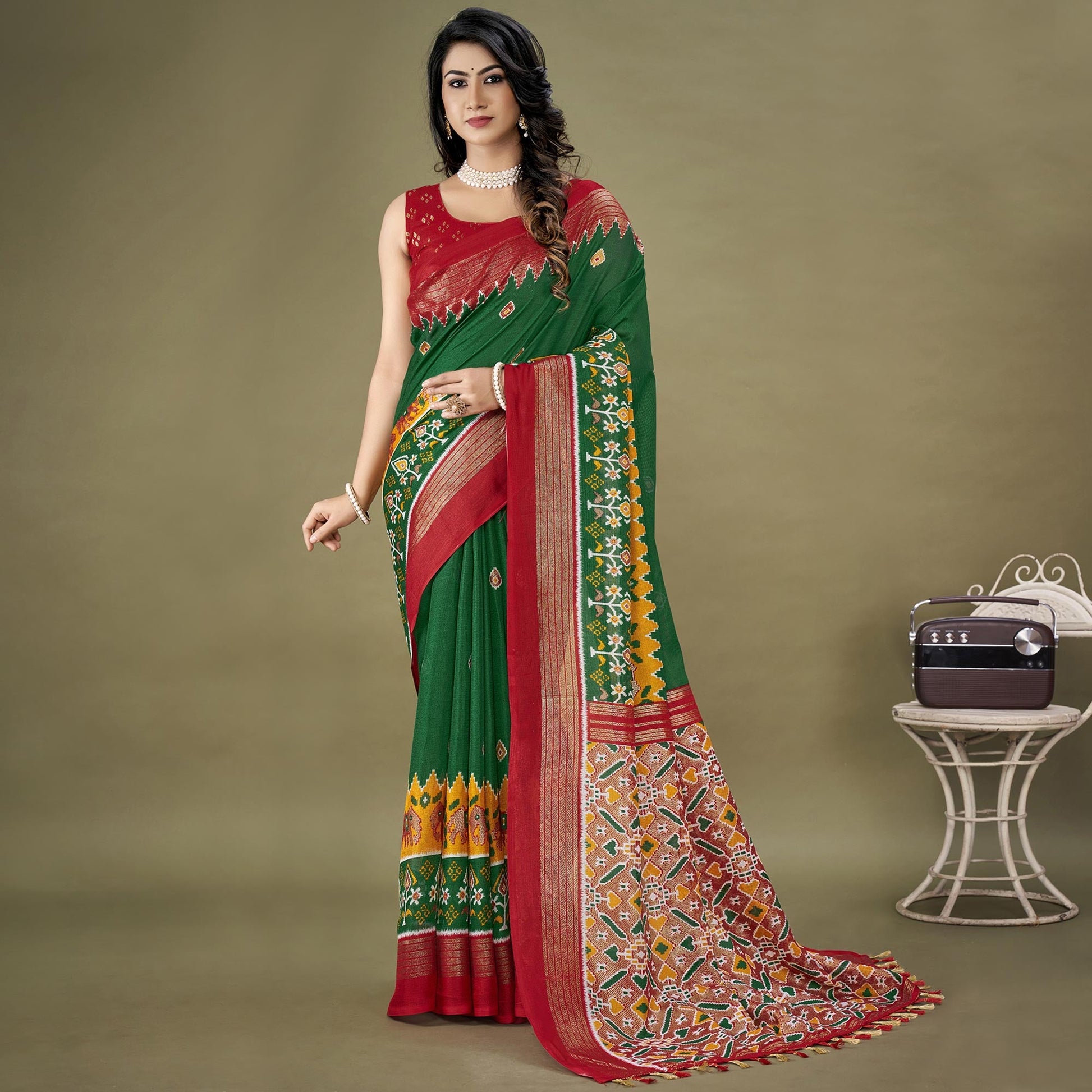 green-printed-jute-patola-saree-1