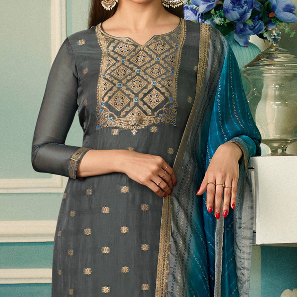 7-grey-floral-woven-organza-salwar-suit