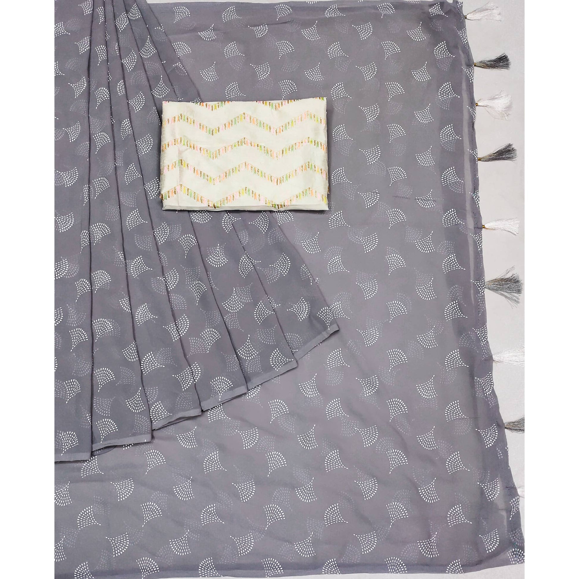 grey-foil-printed-georgette-saree-2