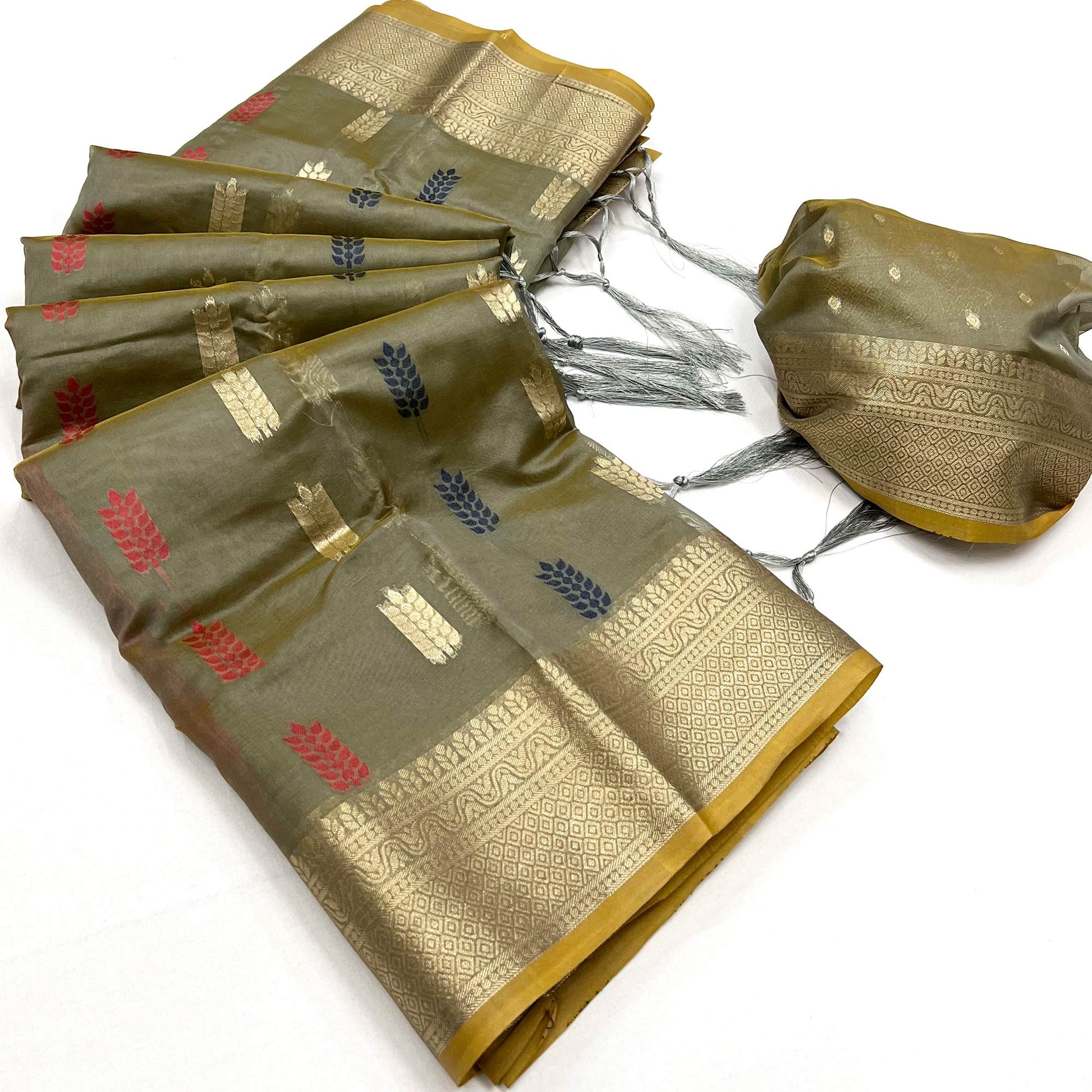 grey-floral-woven-organza-saree-5