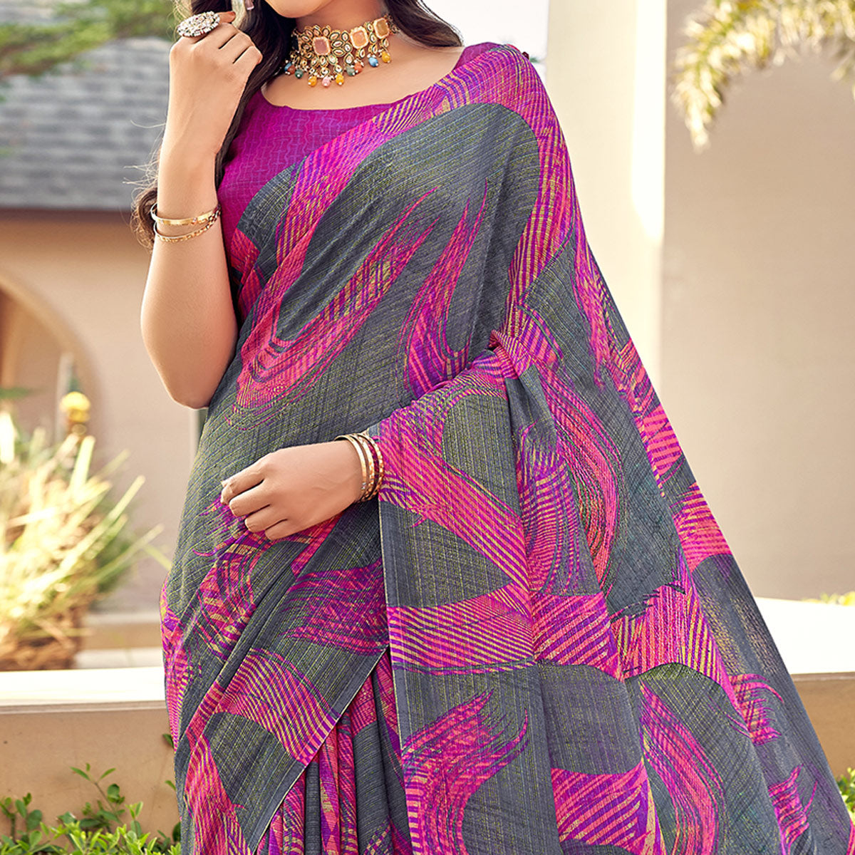 Grey Pink Printed Chiffon Saree