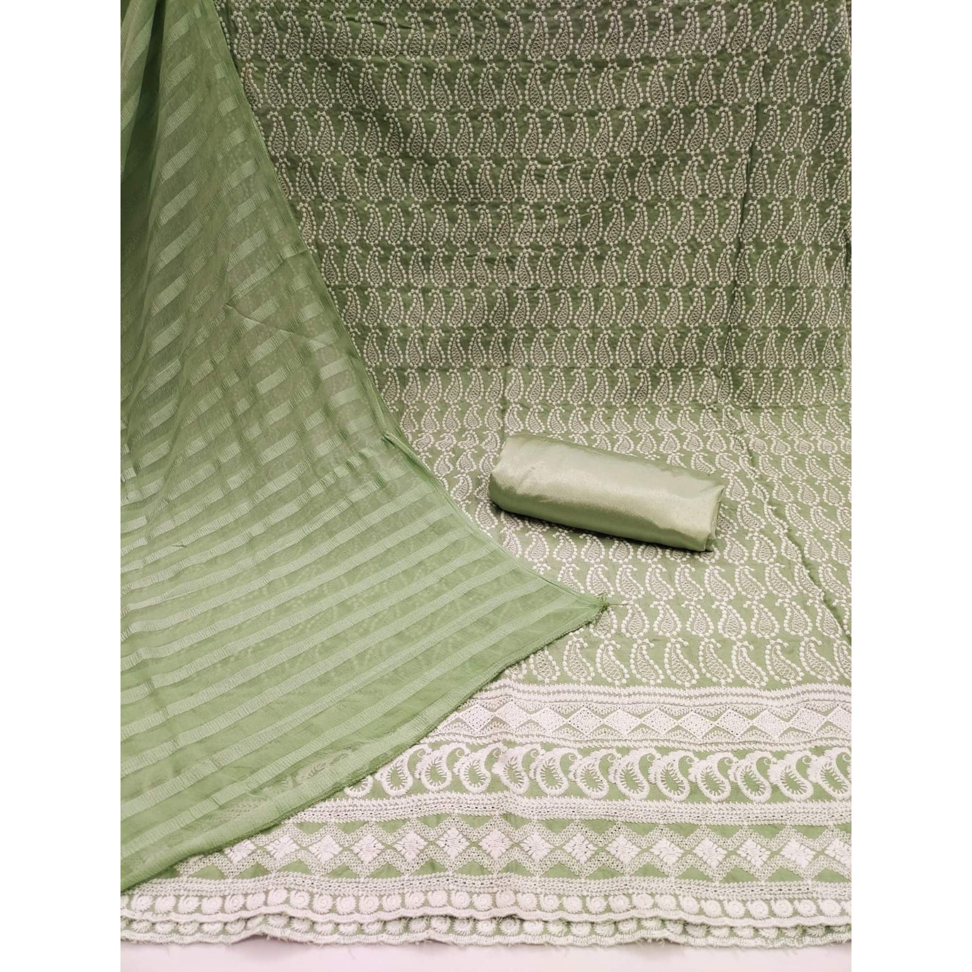 green-embroidered-poly-cotton-dress-material-2